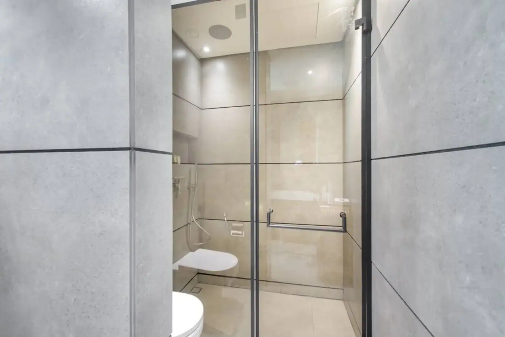 48037-126543-qfnIRqD6DZzgodubj5jALiut7yUVZmbQHh7zh0uz–NI-634435dfca683