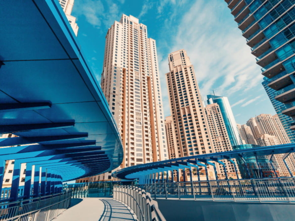 How real estate market in Dubai reacts to crisis